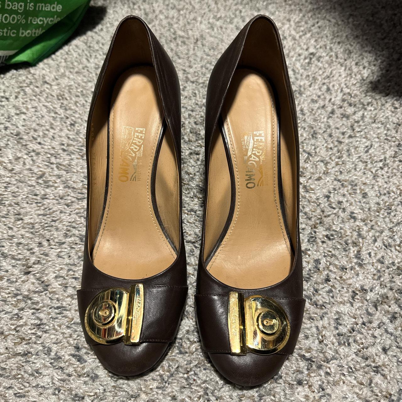 item listed by ataliaxsh