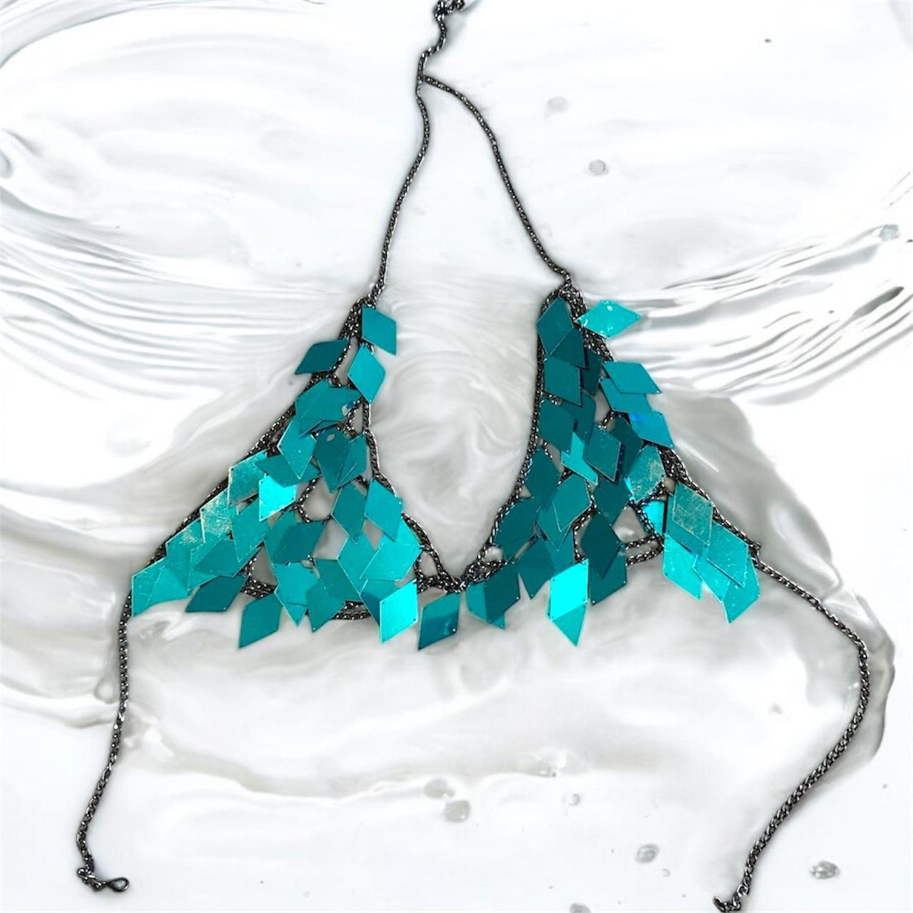 item listed by ataliaxsh