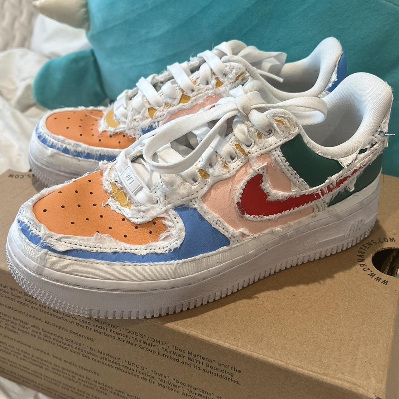 tear nike air force