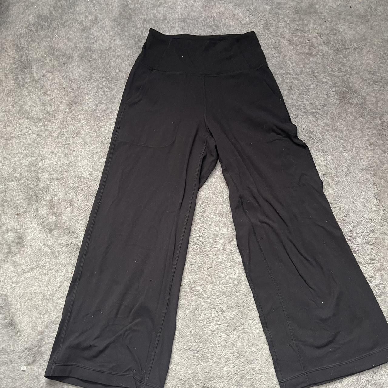 Lululemon high stretch pants Size 4 Black - Depop