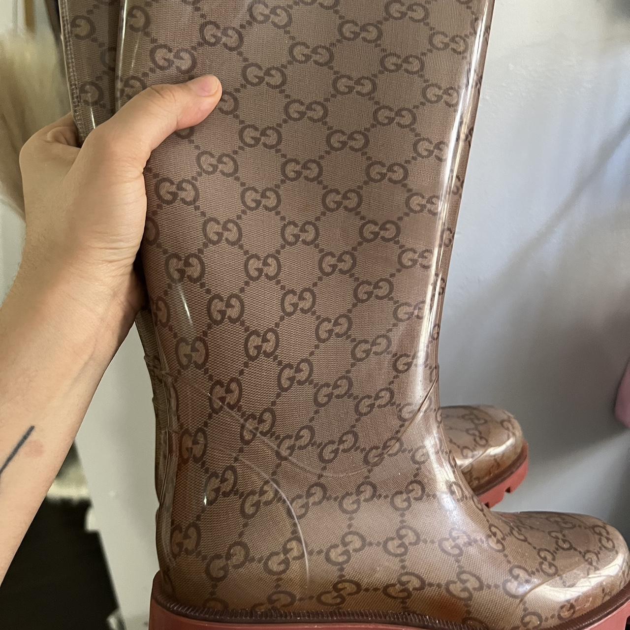 Gucci Rainboots Good conditions, some flaws see - Depop