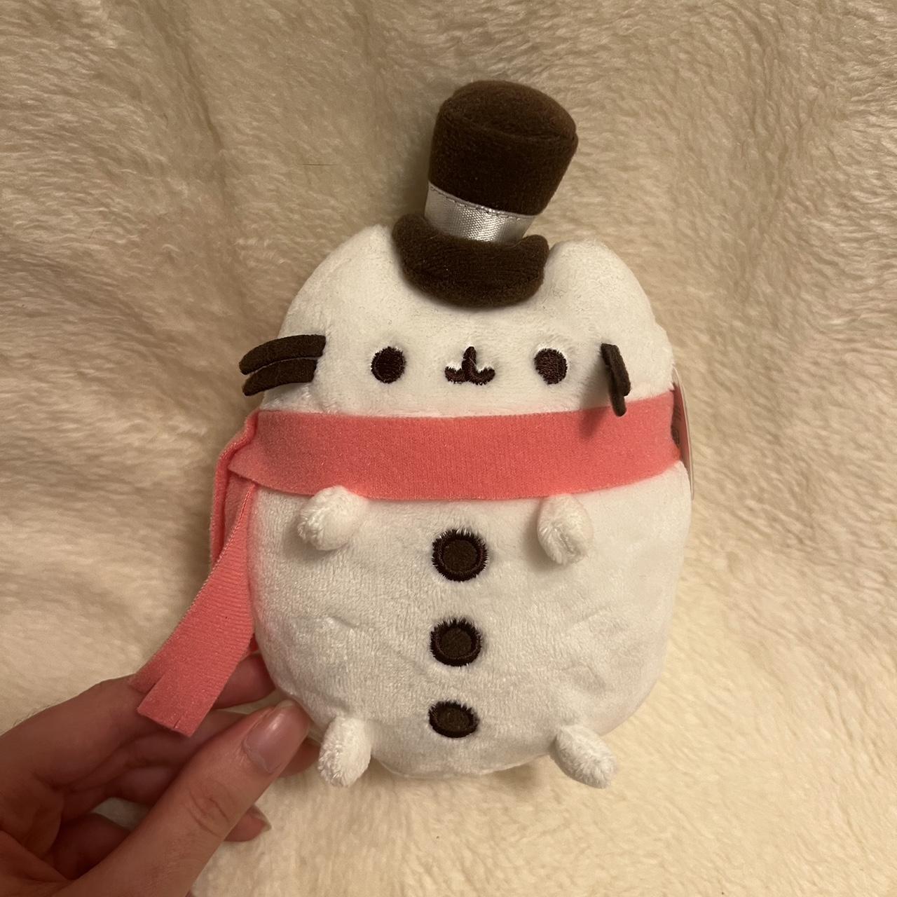 Pusheen 2025 snowman plush