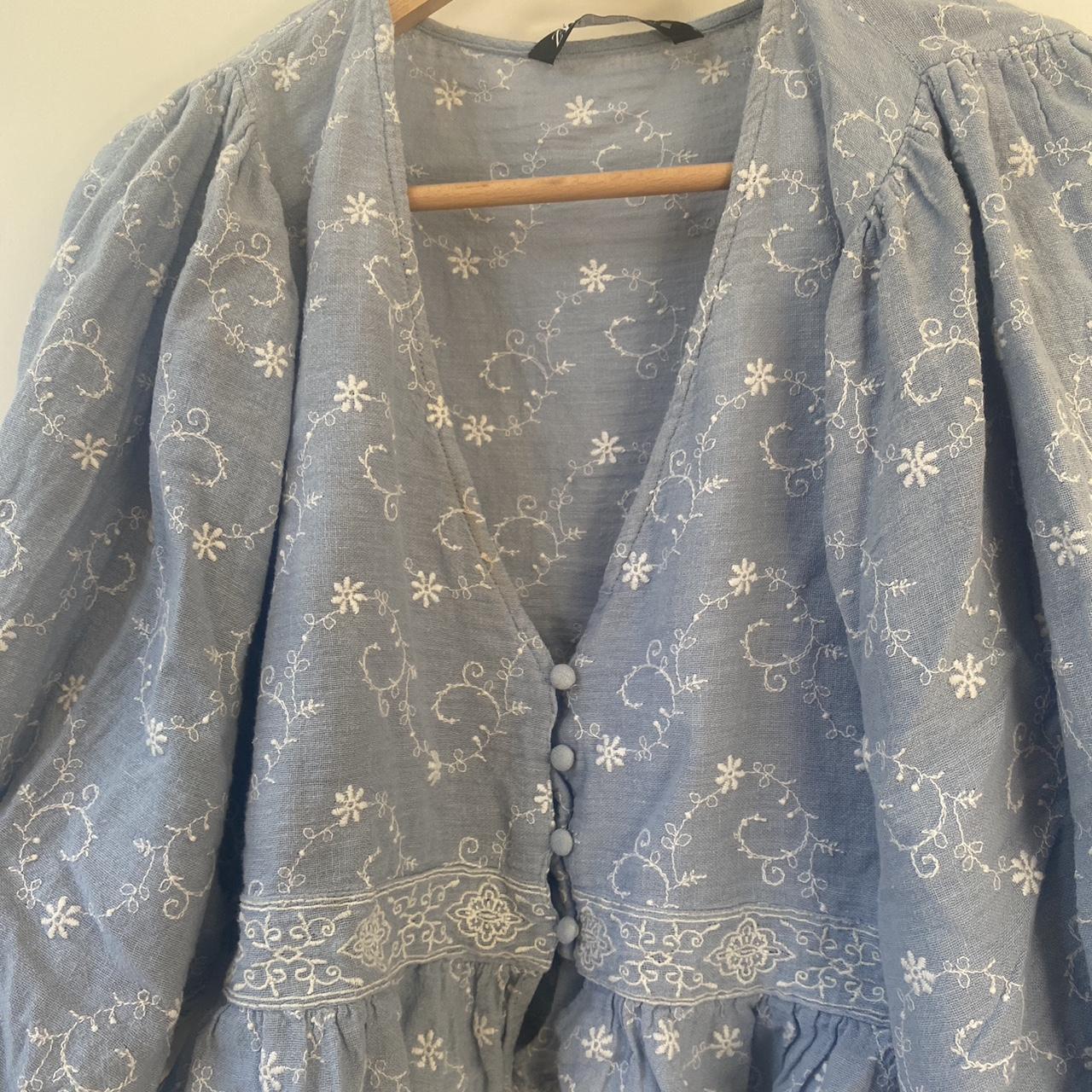 Zara Women's Blue and White Blouse | Depop