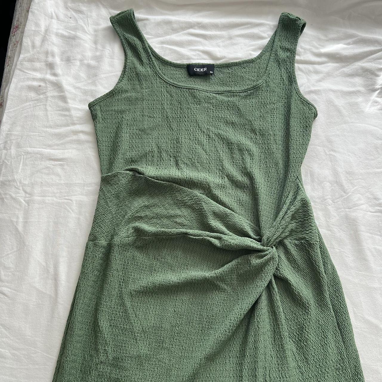 Bodycon dress from Cider 🖤 A super cute midi... Depop