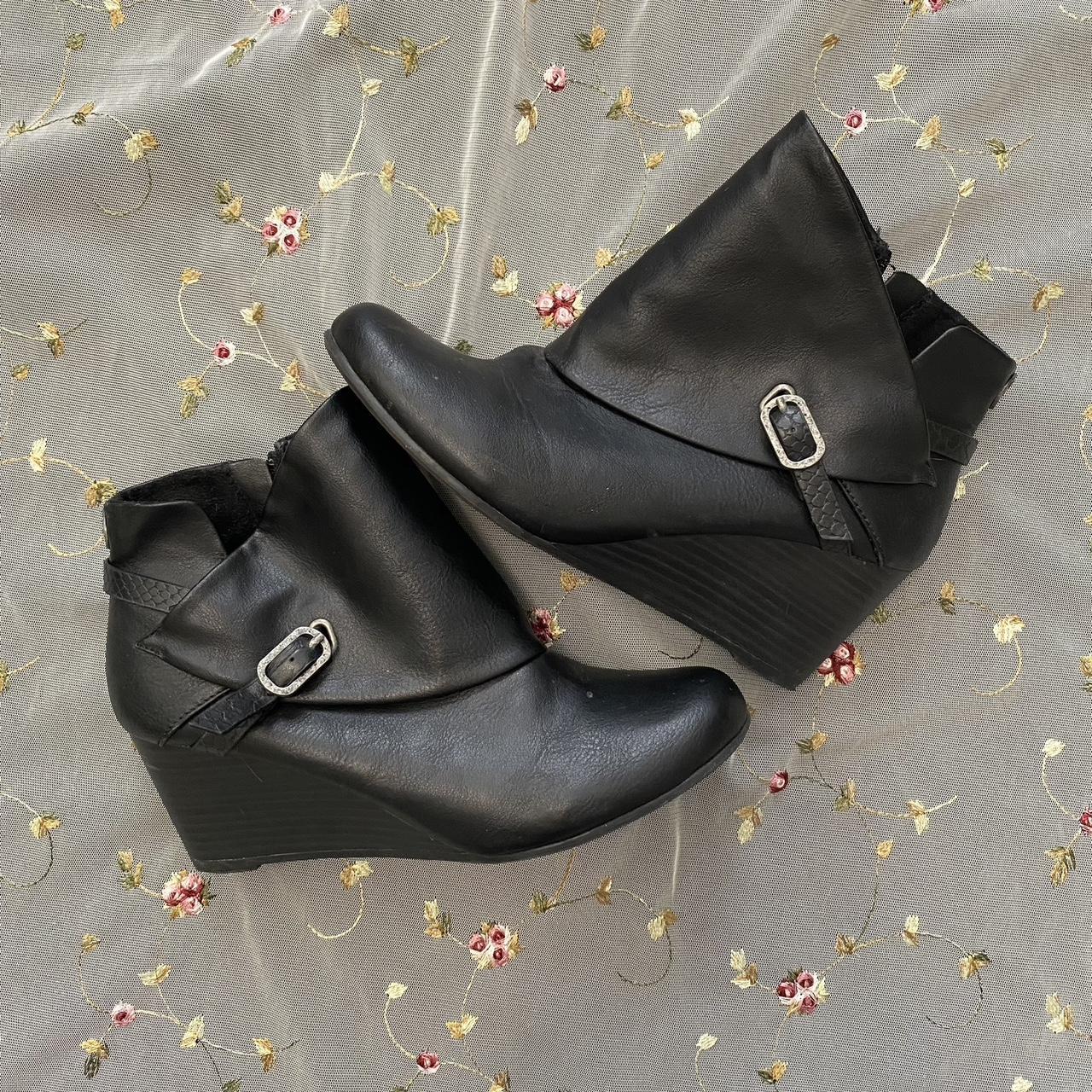 Blowfish Brand Wedge Heel Booties. Size 9. - Depop