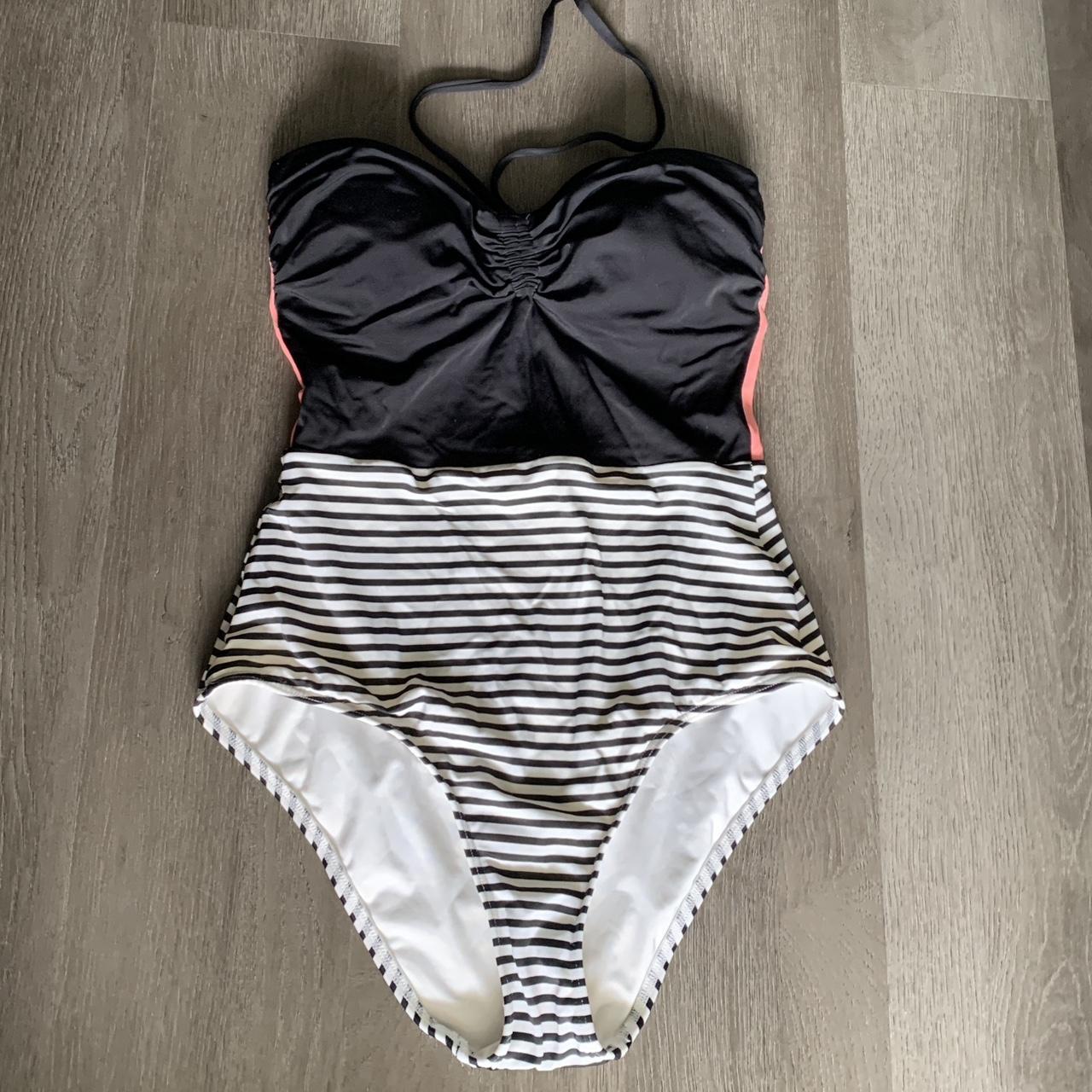 Victoria's Secret Women's Black and White Swimsuit-one-piece | Depop