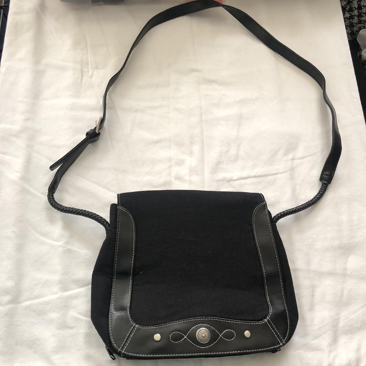 Black grunge goth crossbody messenger bag silver | Depop