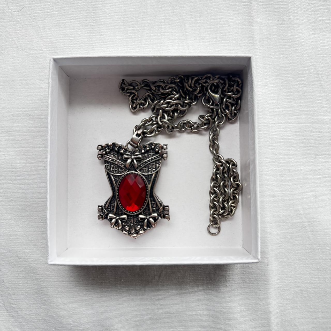 item listed by kelsey000