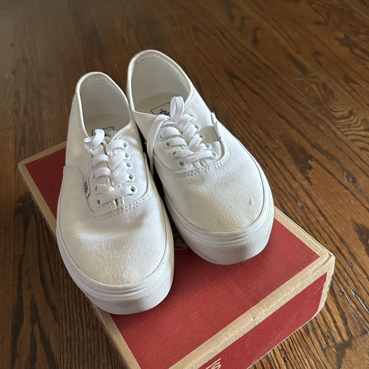 White vans size hot sale 8 womens