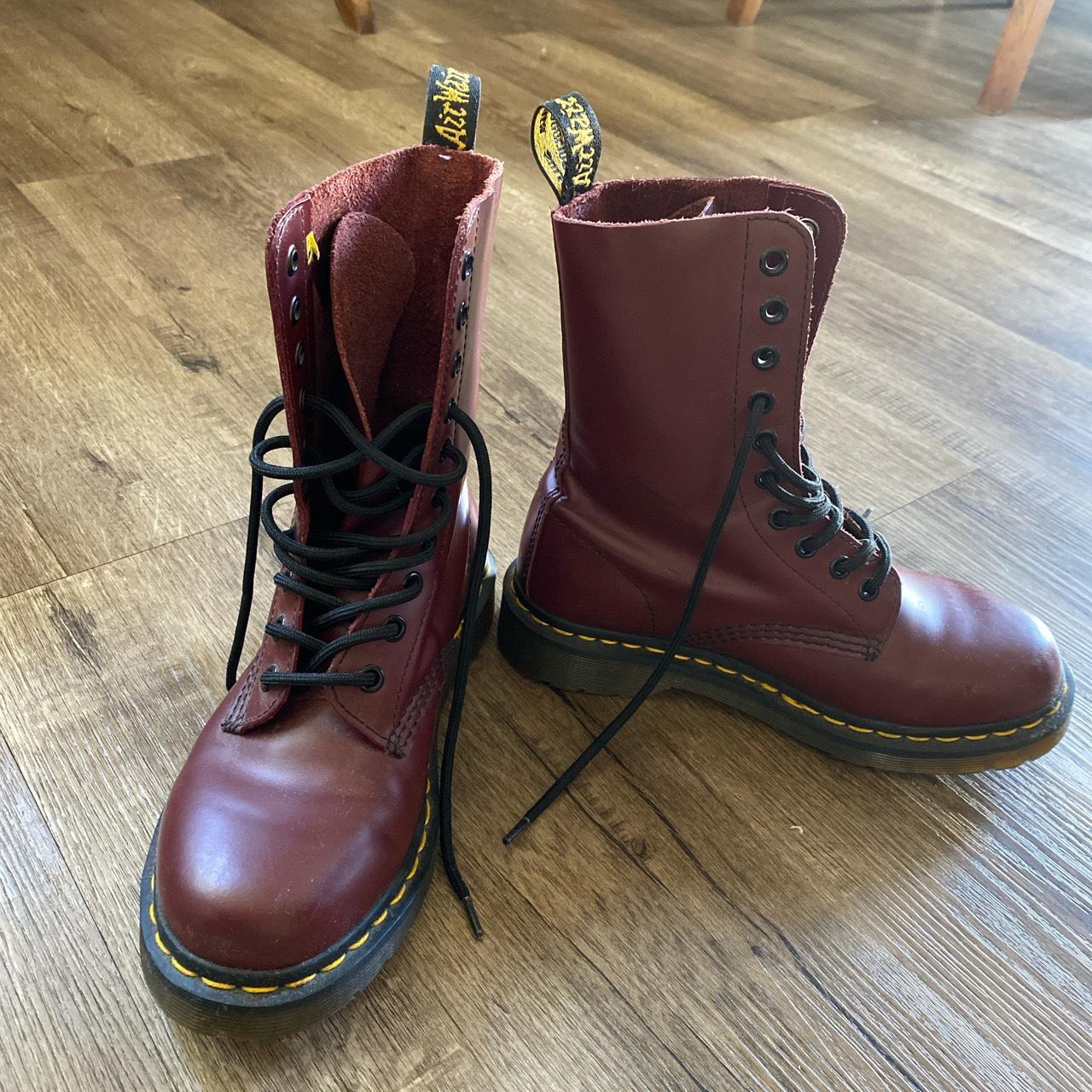 Dr martens 1490 cherry cheap red smooth