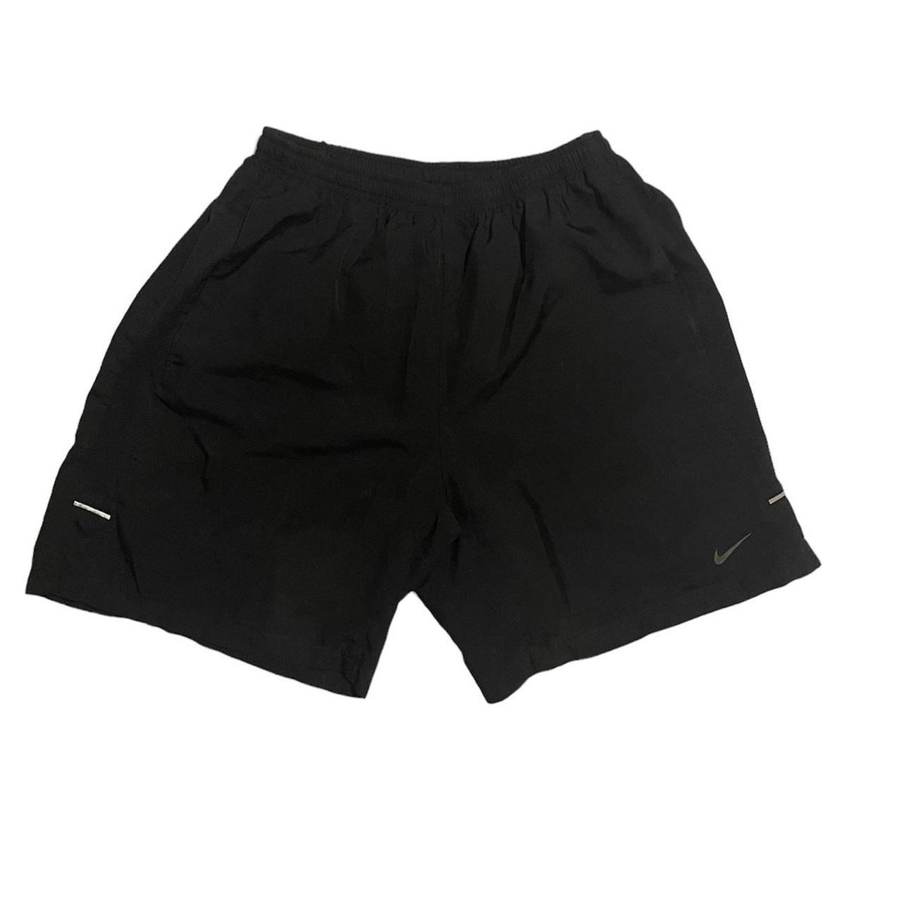 Nike Men's Black and Grey Shorts Depop