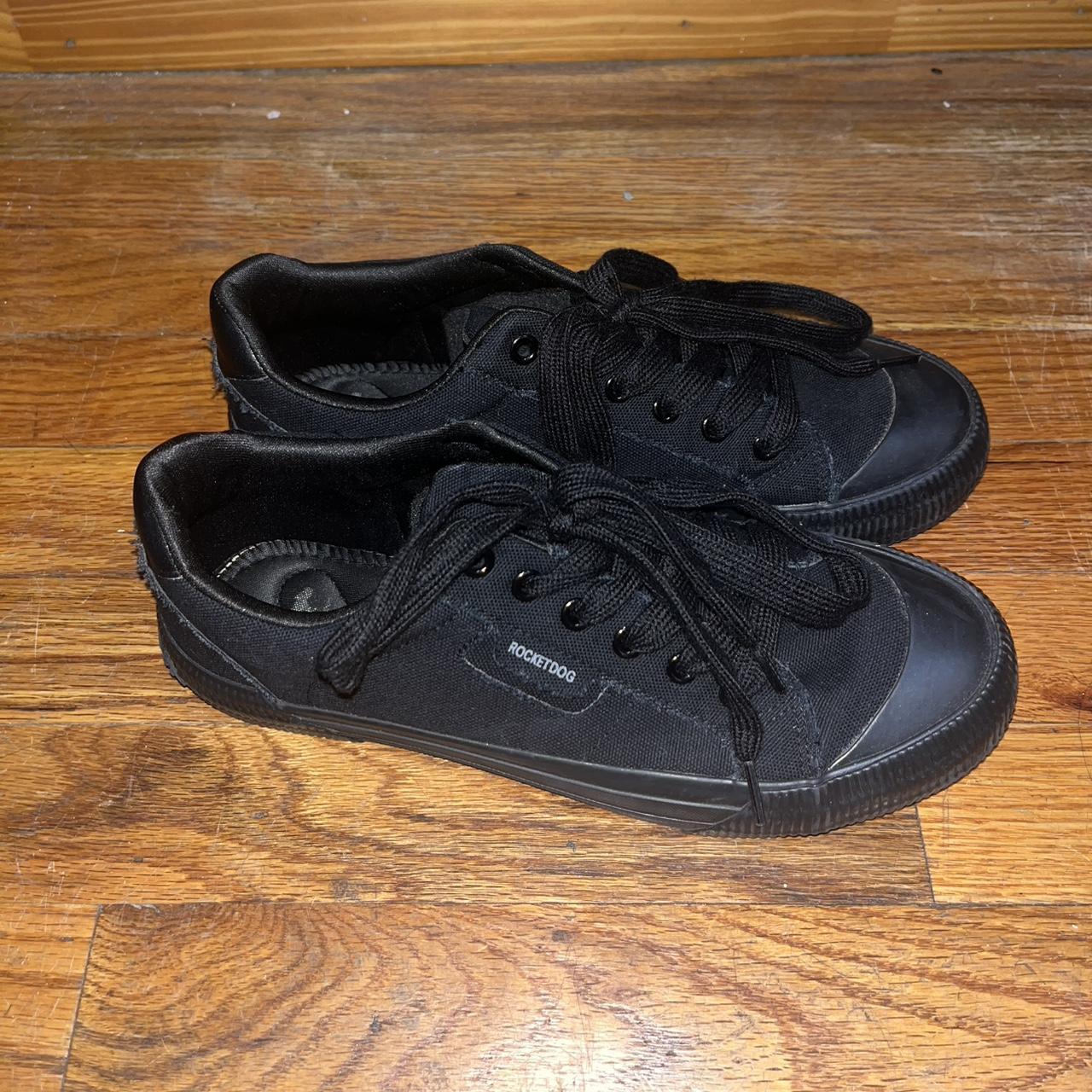 Rocket Dog all black Super Depop