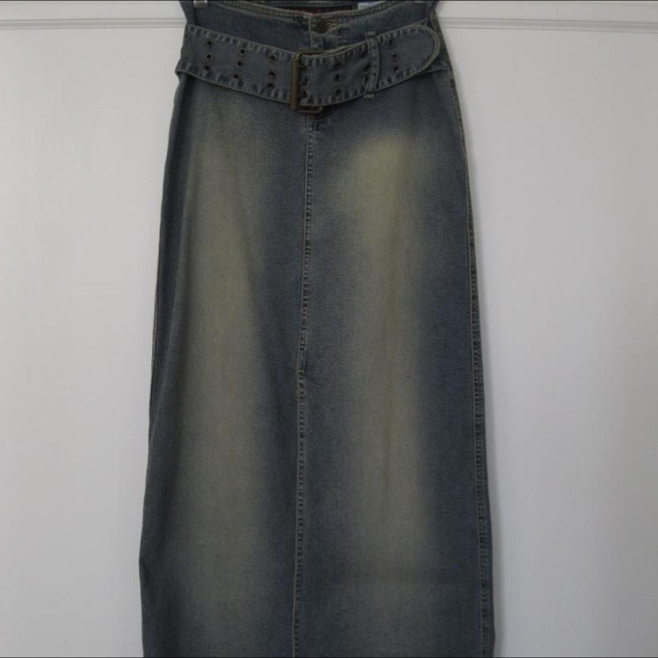 item listed by aofdz