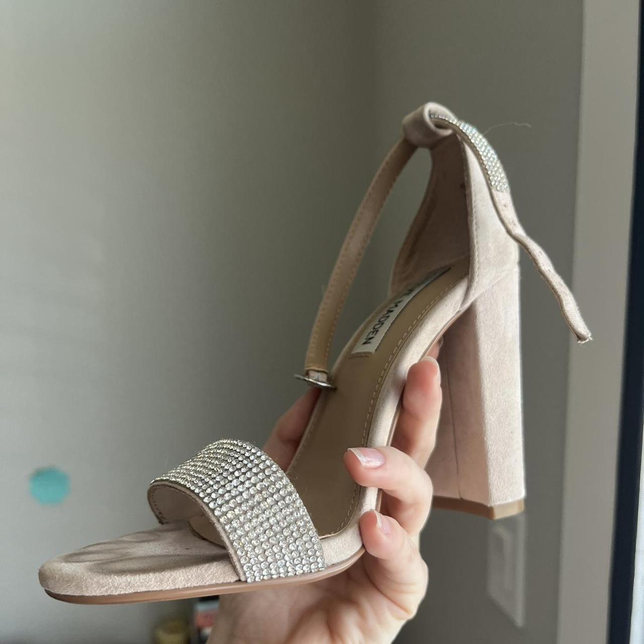STEVE MADDEN sparkly heel! Sizing says 6 but fits... Depop
