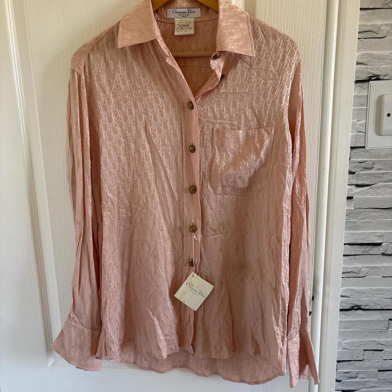 item listed by sgg136
