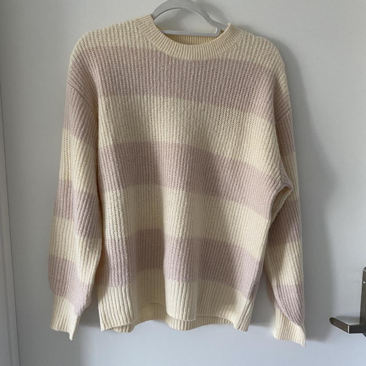 H&M Women's Pink and Cream Jumper | Depop