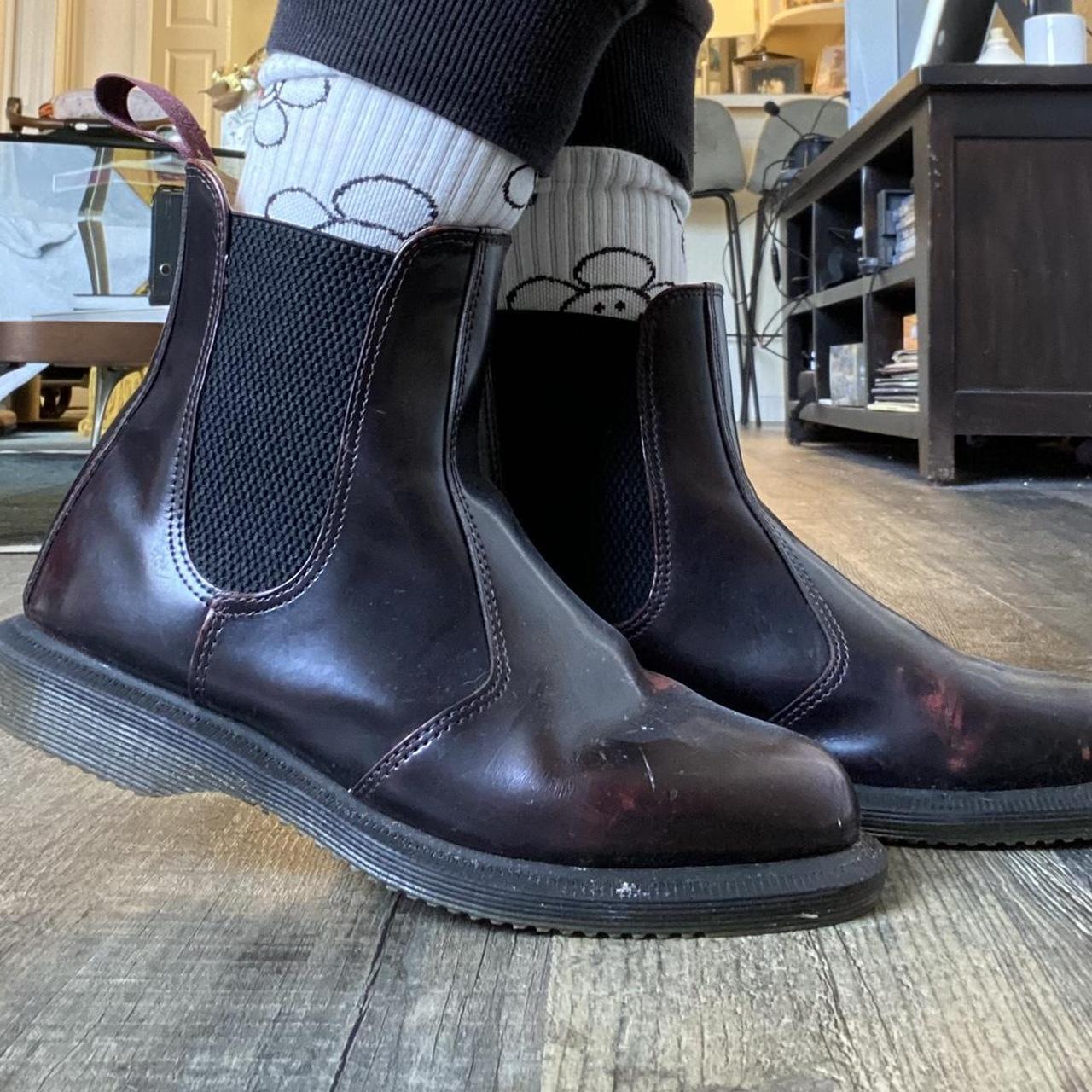 Burgundy doc hotsell marten chelsea boots