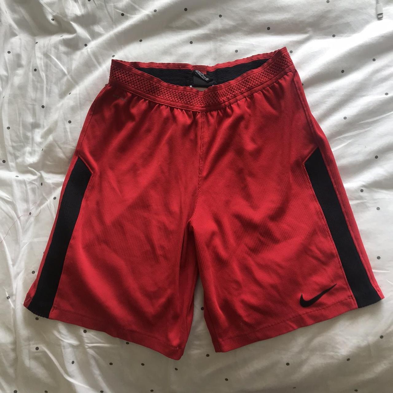 Nike Women's Black and Red Shorts | Depop