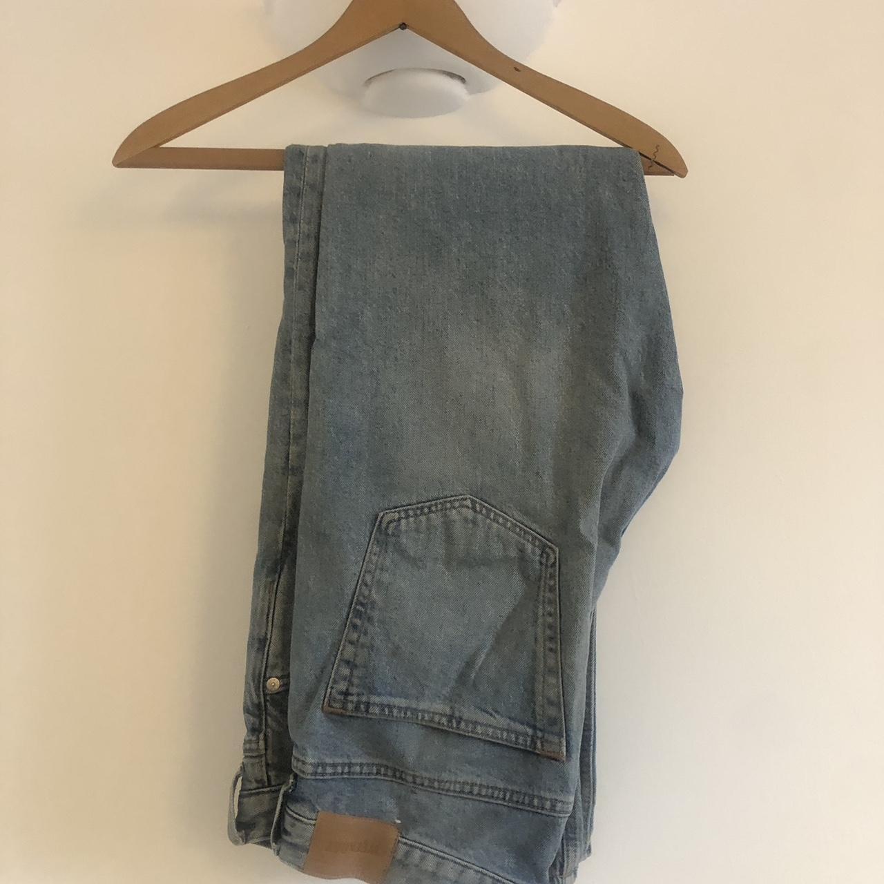 item listed by athol