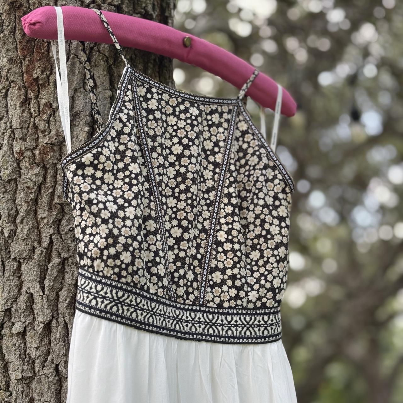 item listed by lunaluneshop