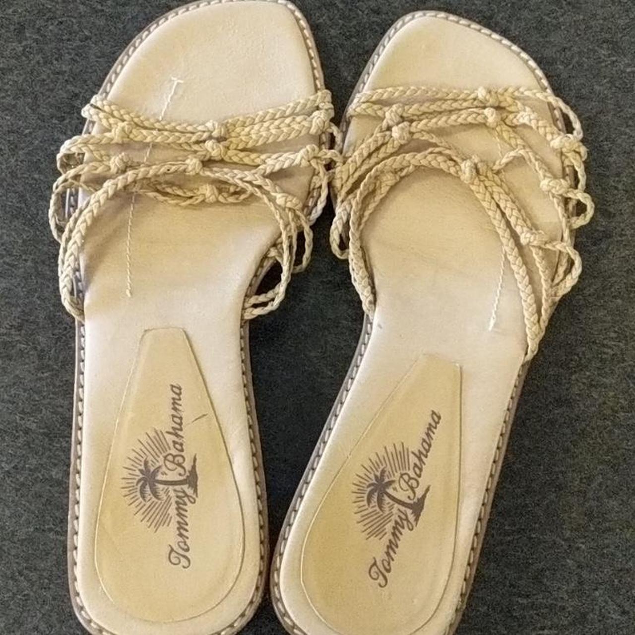 Tommy Bahama Women's Tan and Cream Sandals | Depop