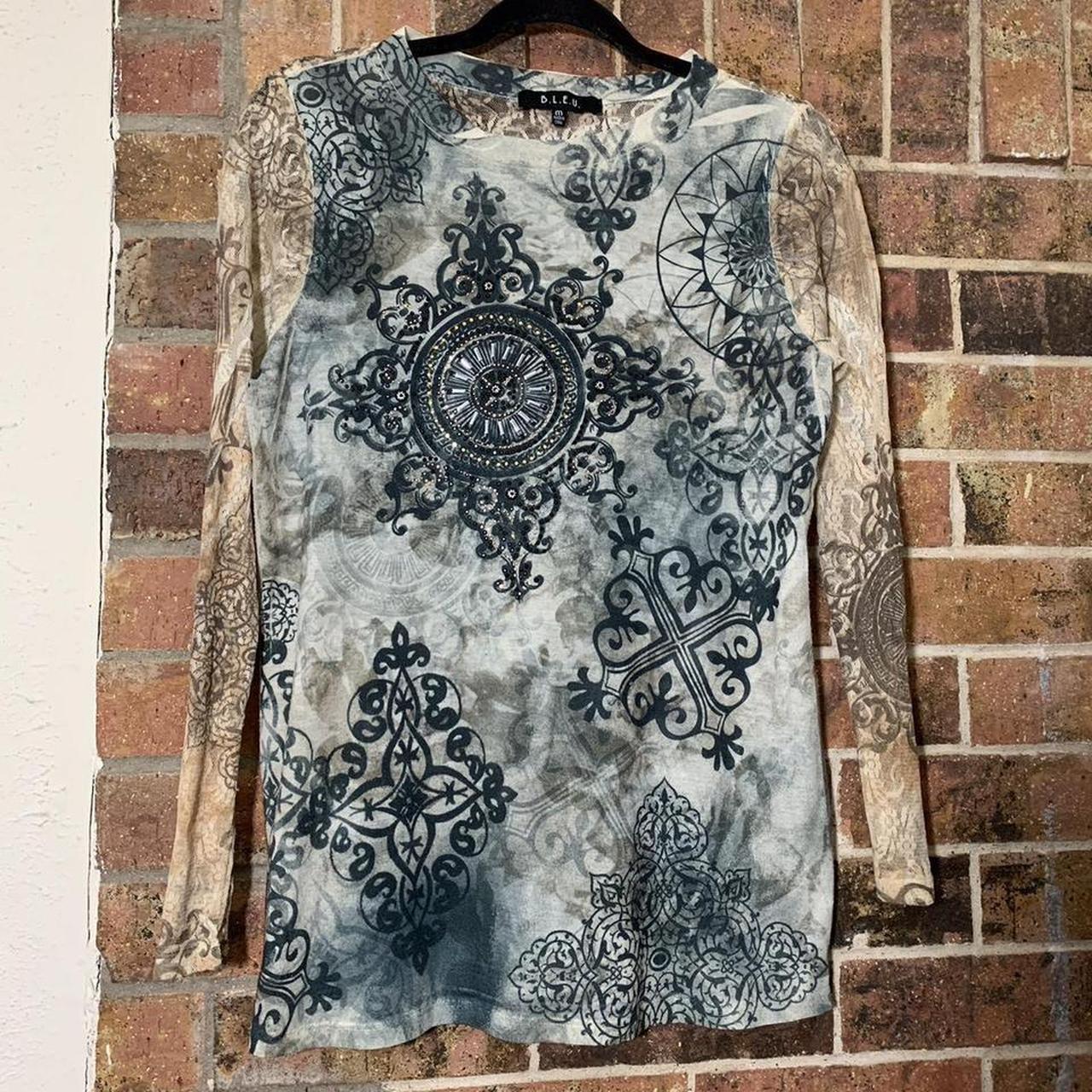 item listed by idlyolivia
