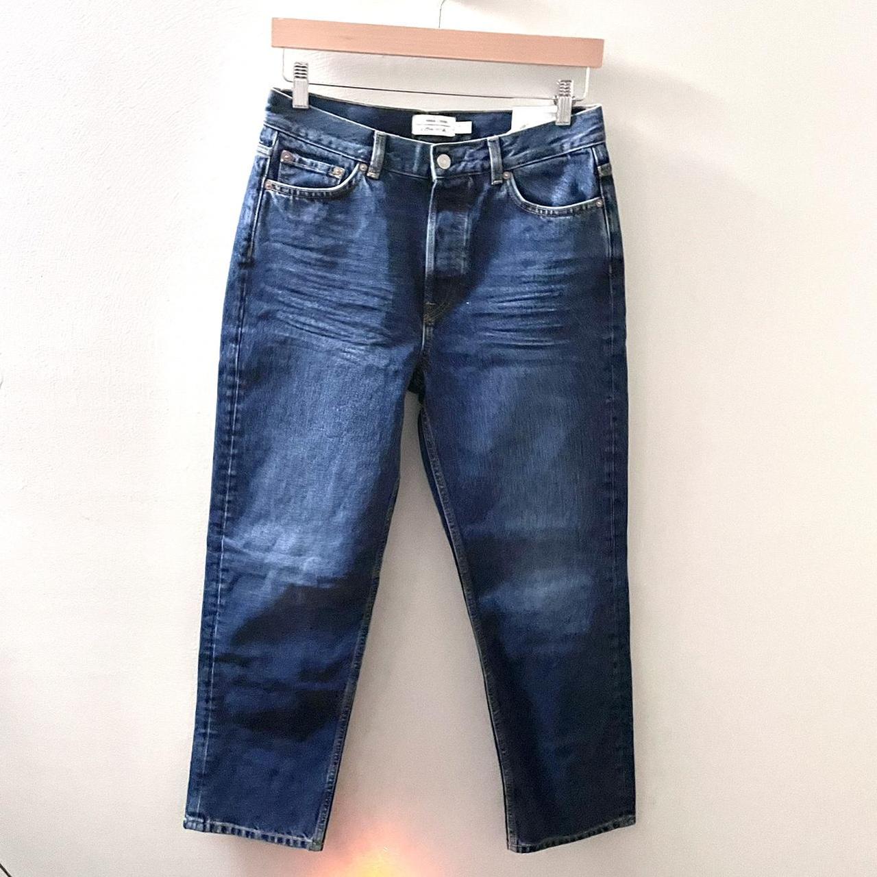 Women's Navy and Blue Jeans | Depop