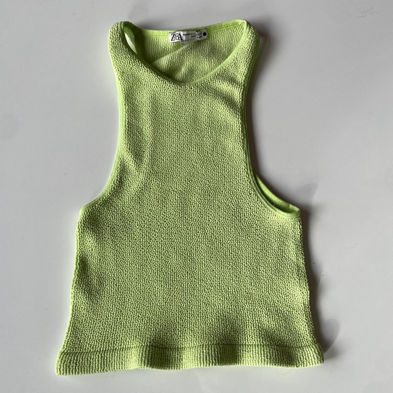 Zara Women's Green Veststankscamis Depop