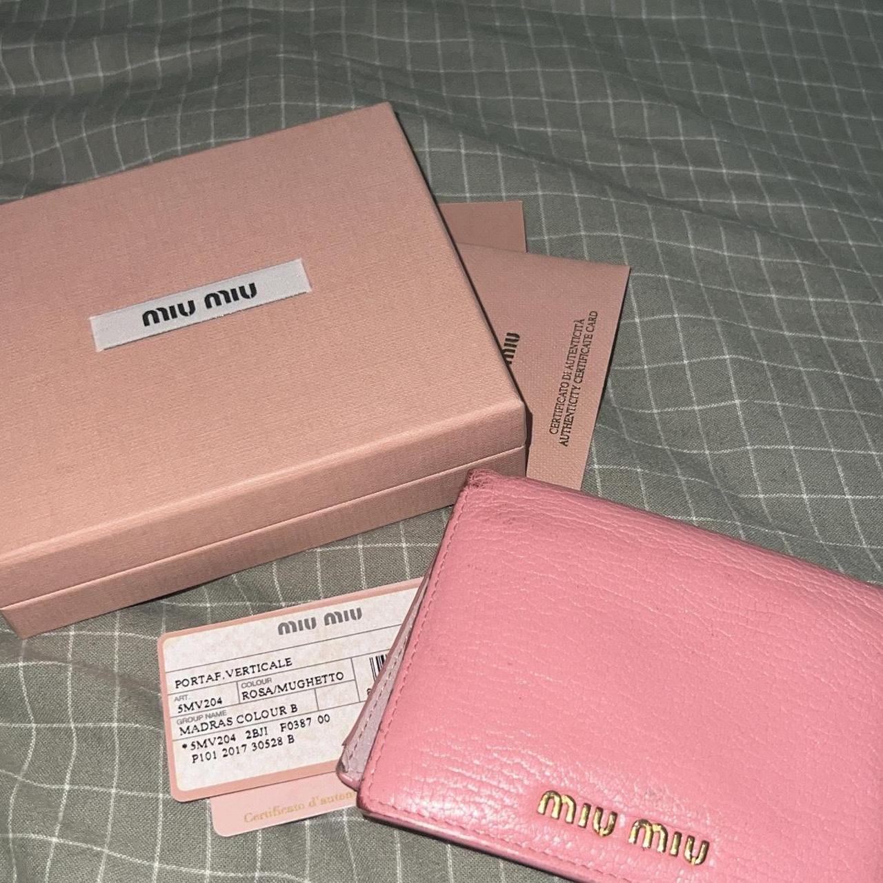 Miu miu-wallet - Depop