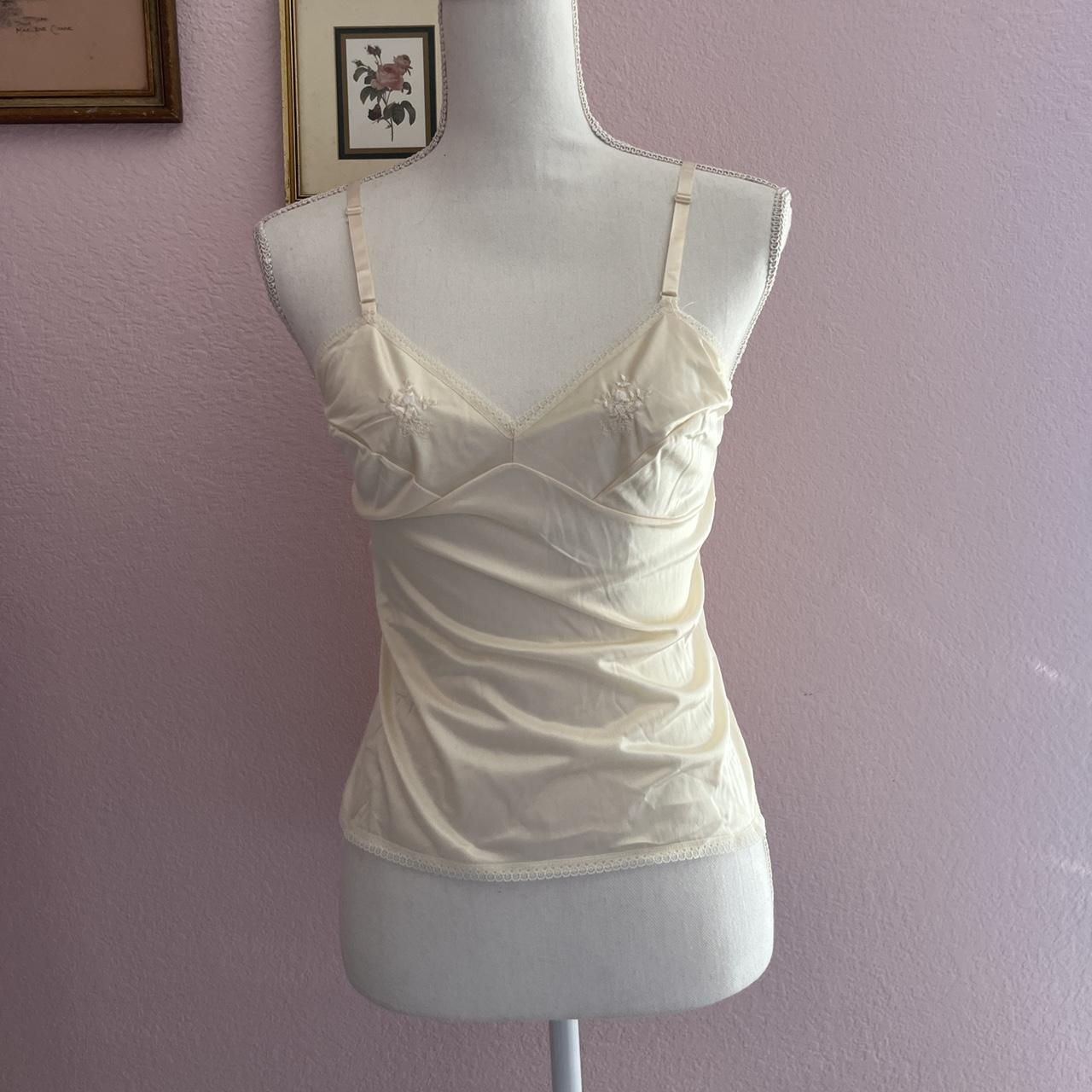 JCPenney Women's Vest Depop