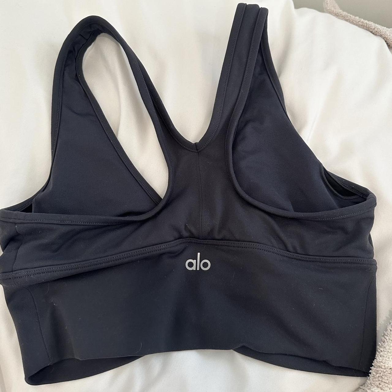 Alo yoga Wild Thing bra. In color anthracite. With - Depop