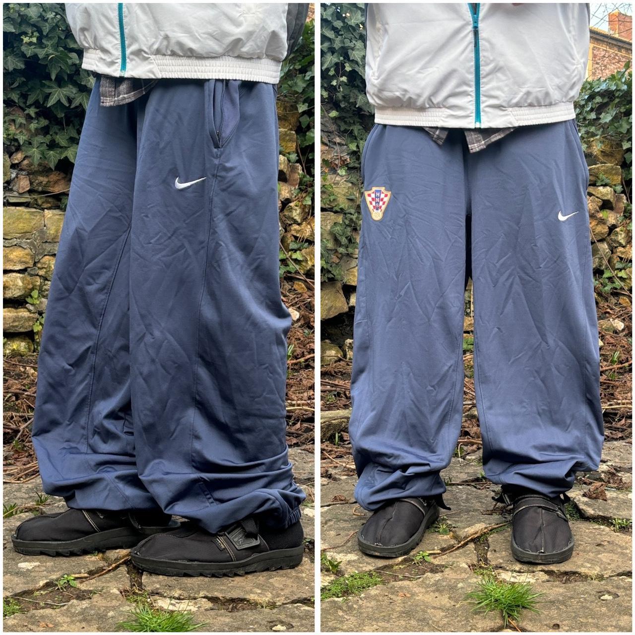 Vintage OG Nike Baggy Skater Multi Pocket 2000s - Depop