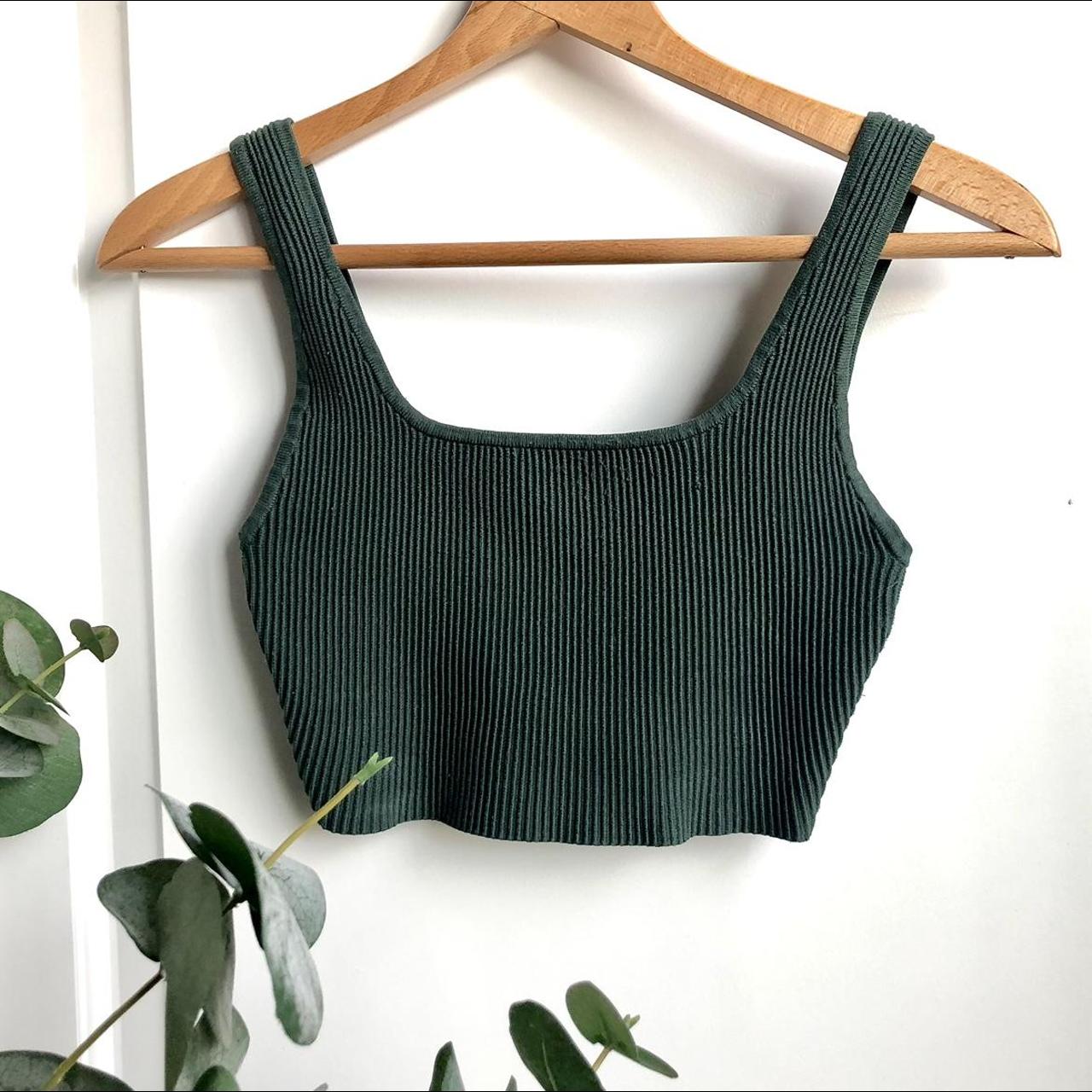 Aritzia Women's Green Croptop Depop