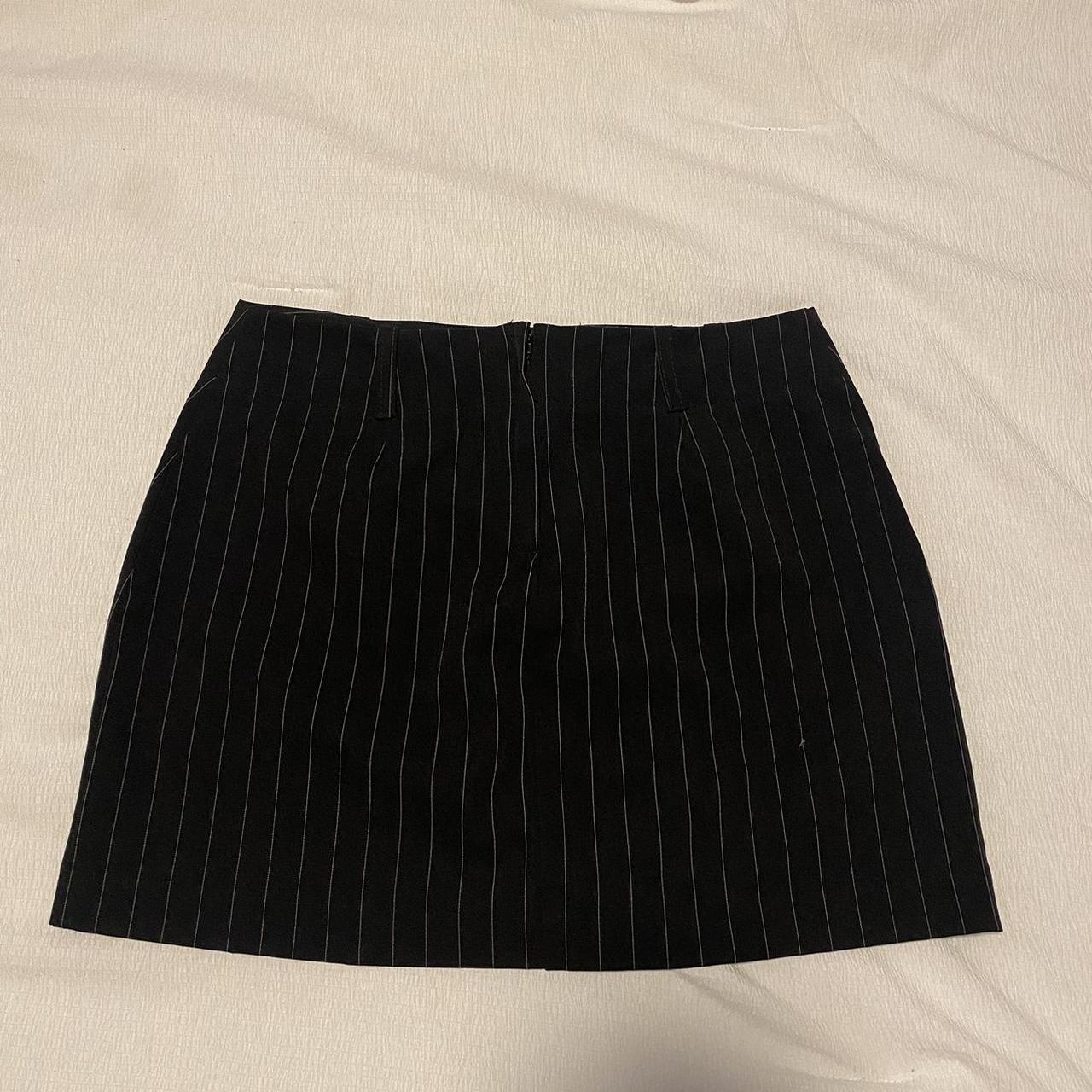 Ally B Women's Black and White Skirt | Depop