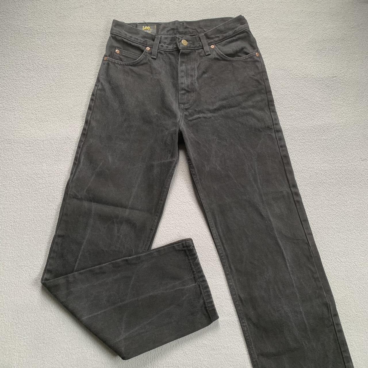 Vintage lee Brooklyn jeans in a faded washed out... - Depop