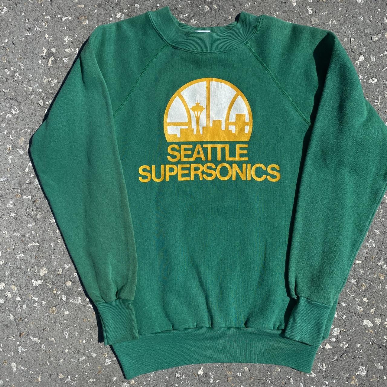 Men's Green Sweatshirt Depop