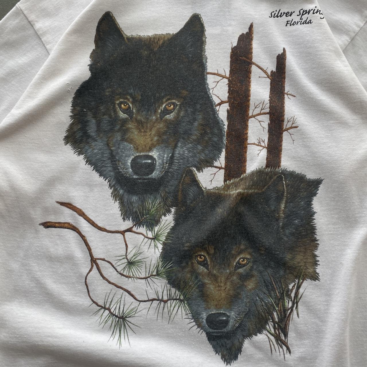 Vintage Wolf nature 90s tee . Size X-Large... - Depop