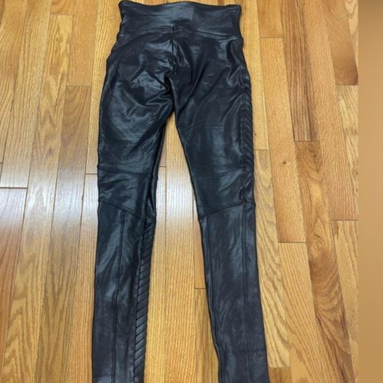 Spanx Faux Leather Moto Leggings. Excellent