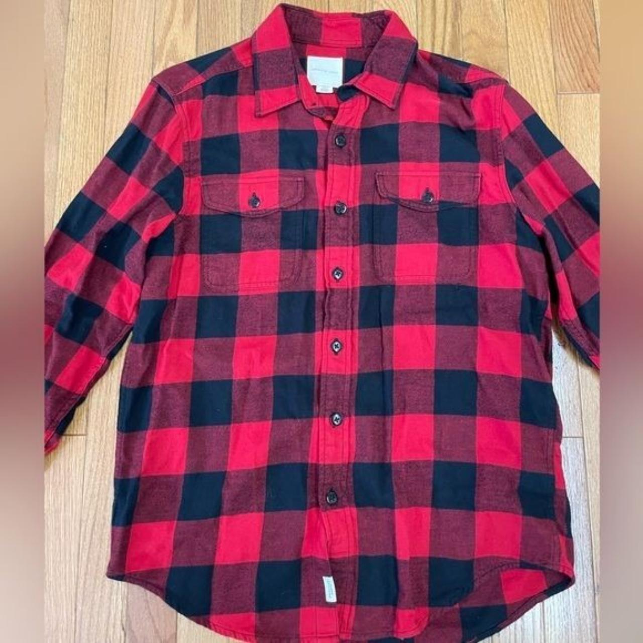 American Eagle Red and Black Plaid Shirt. Excellent... - Depop