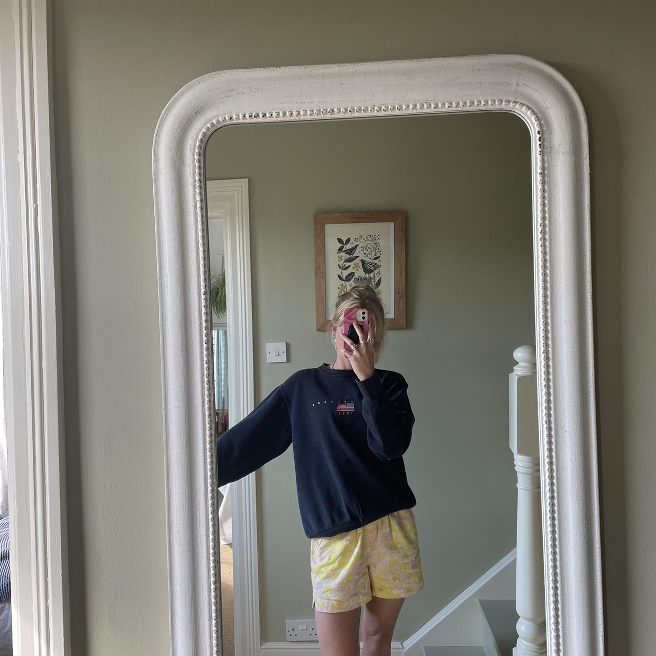 Brandy Melville LA Embroidered Sweatshirt. Great... Depop