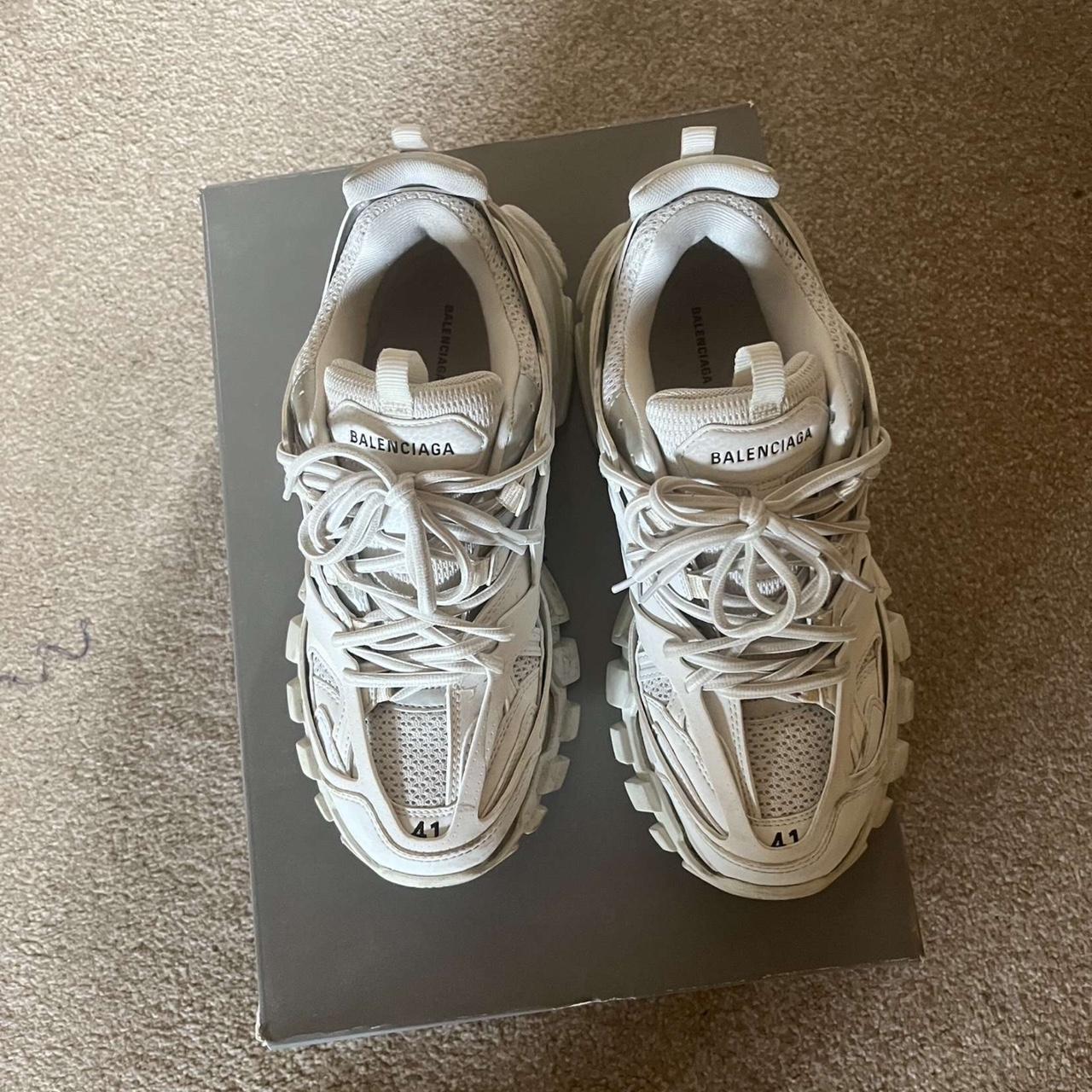 balenciaga triple runners