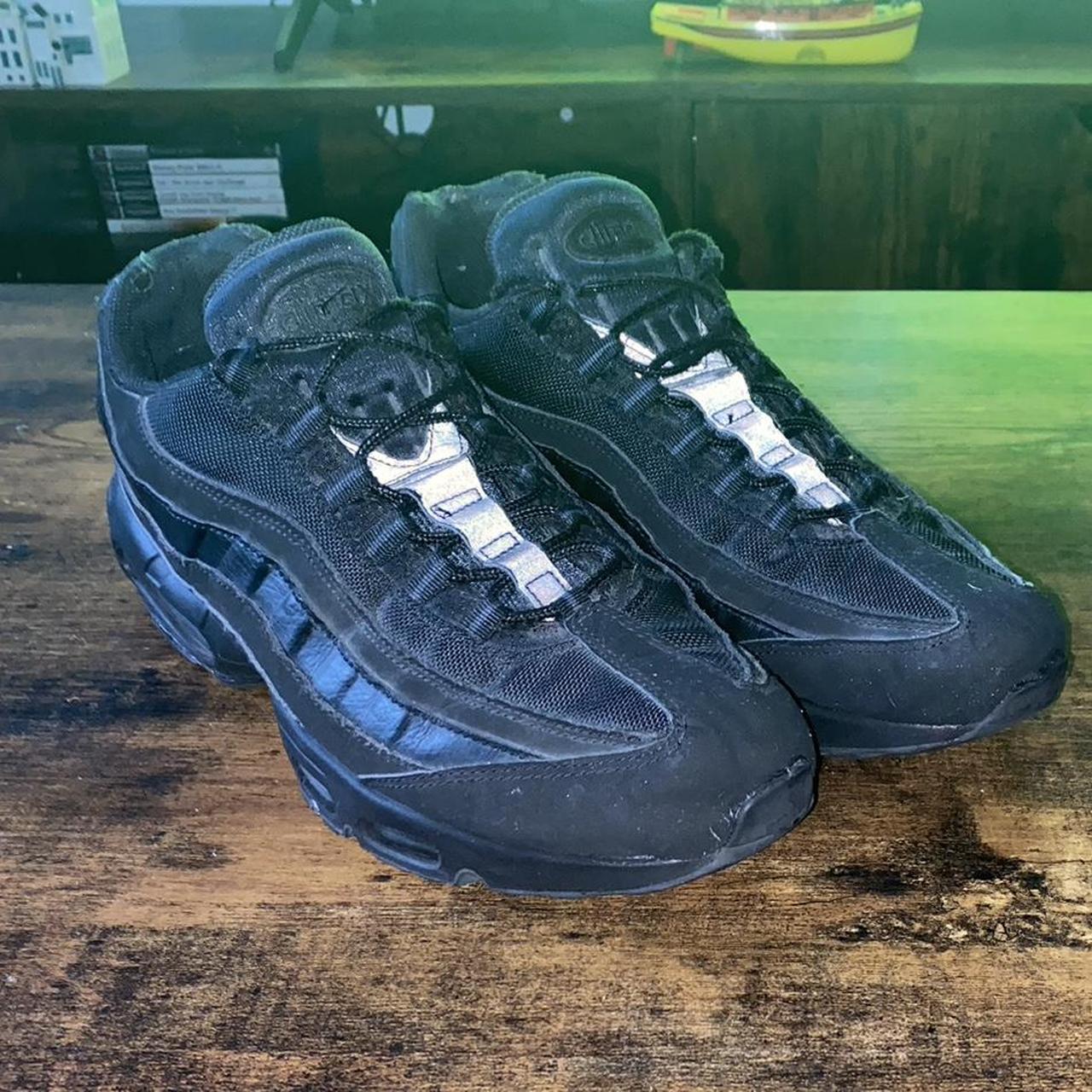 Nike Trainers Nike Air Max 95 Mens 2016 Nike Air Max 95 Triple