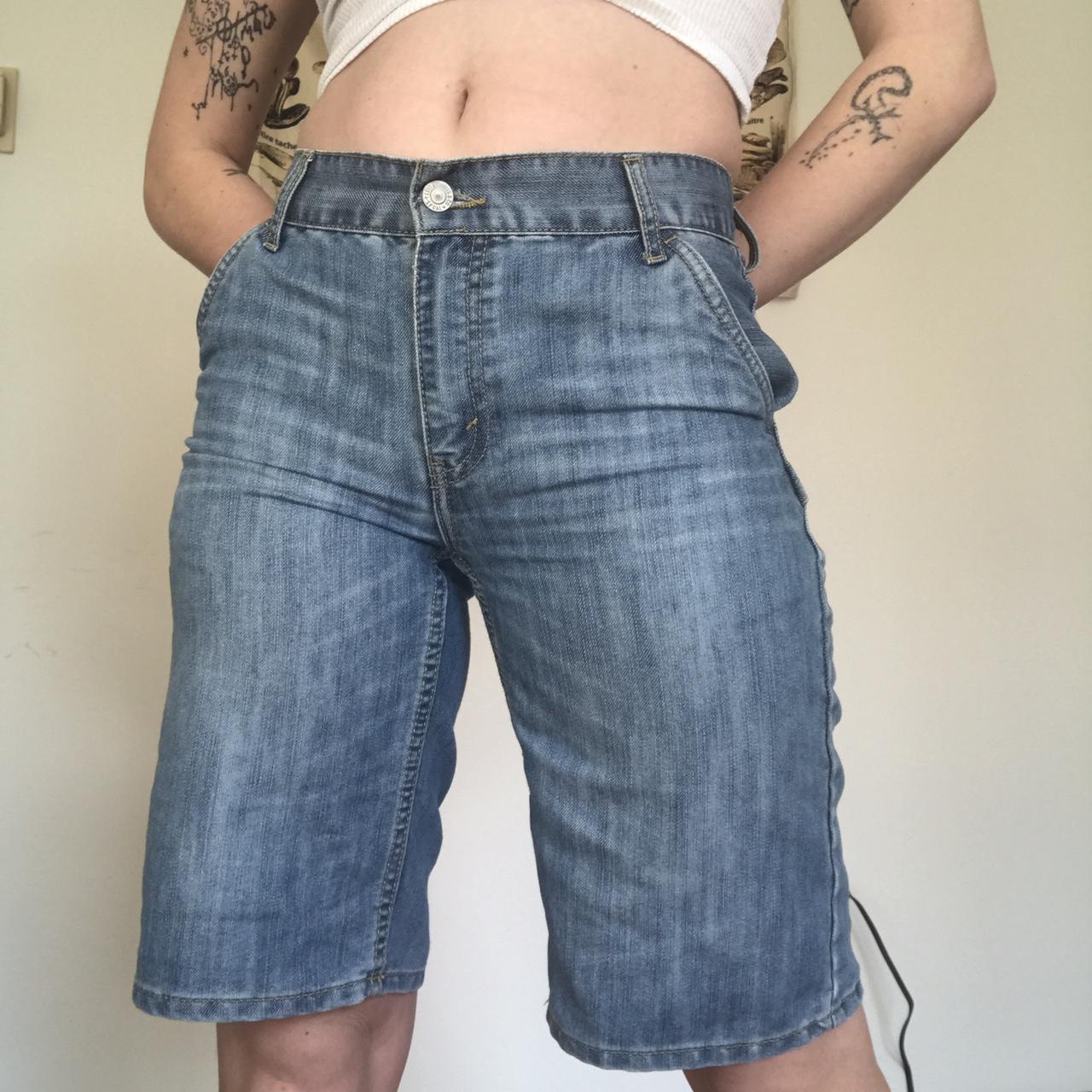 Carpenter hot sale shorts womens