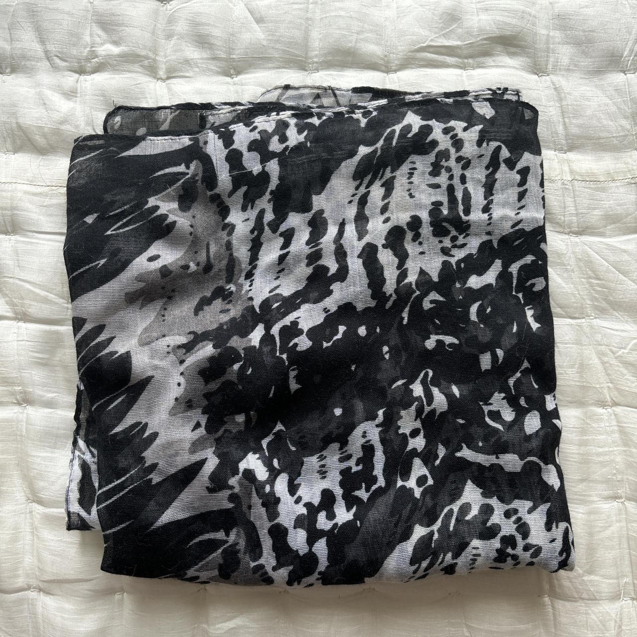 item listed by zoe_es