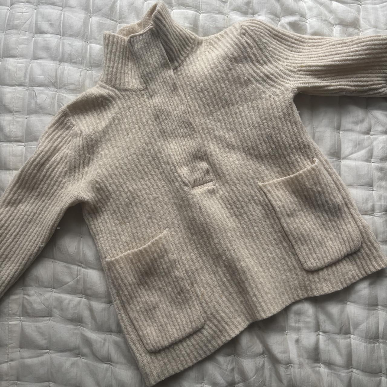 item listed by zoe_es