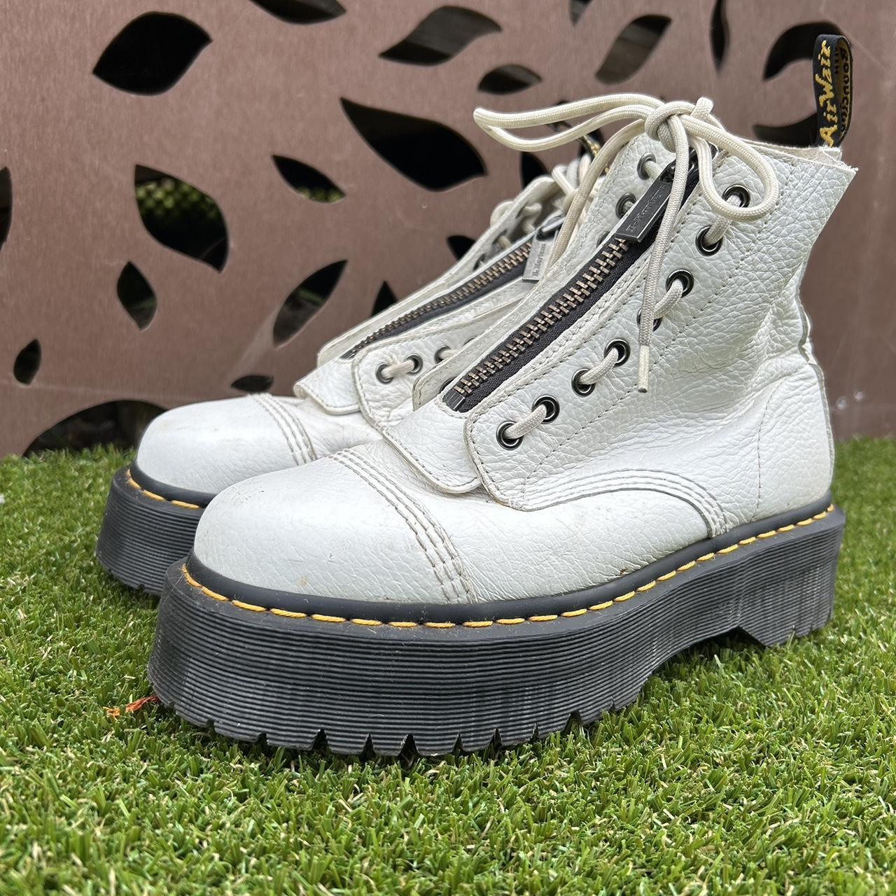 item listed by lulupocket