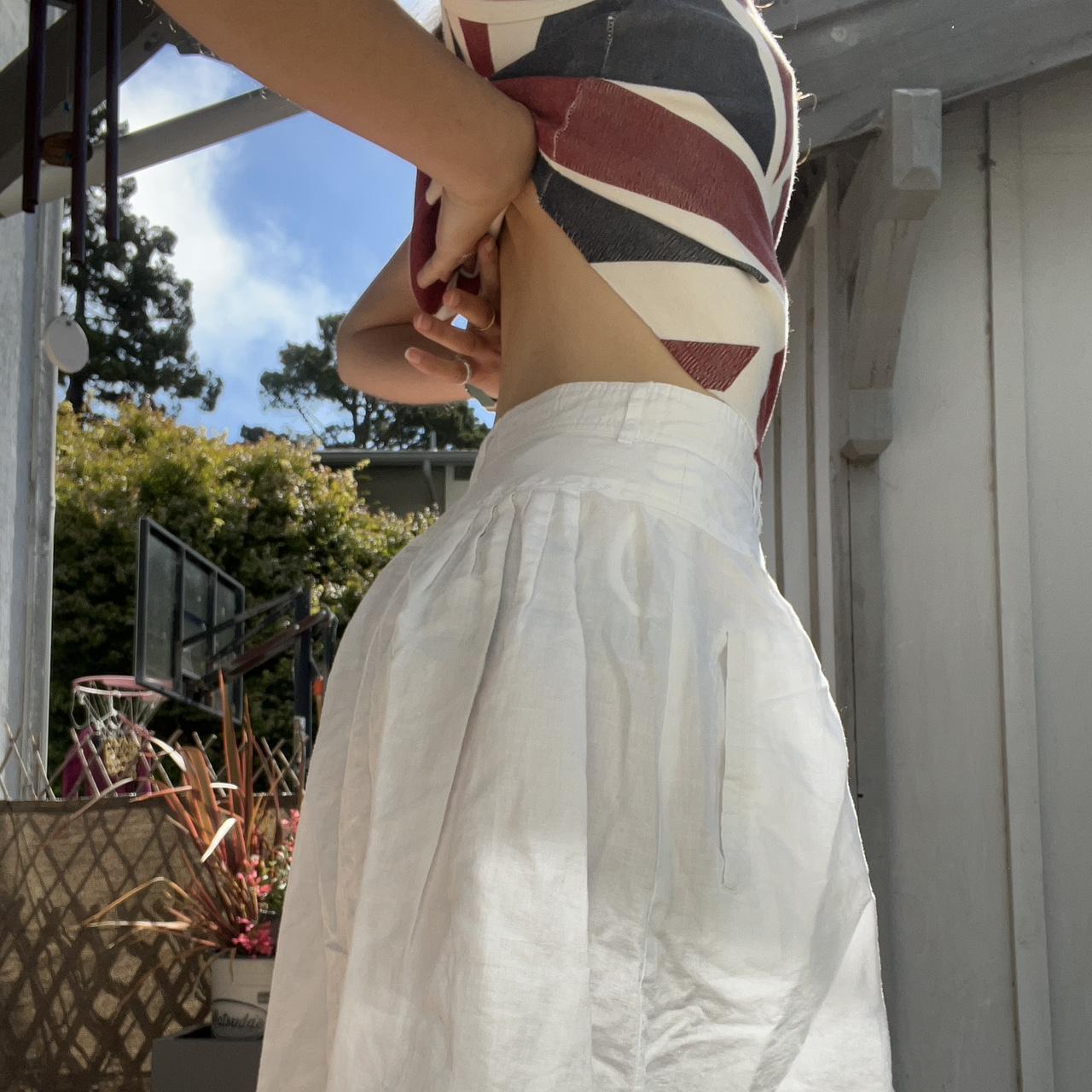 Vintage White Maxi skirt waist: 13” length: 28” •... - Depop