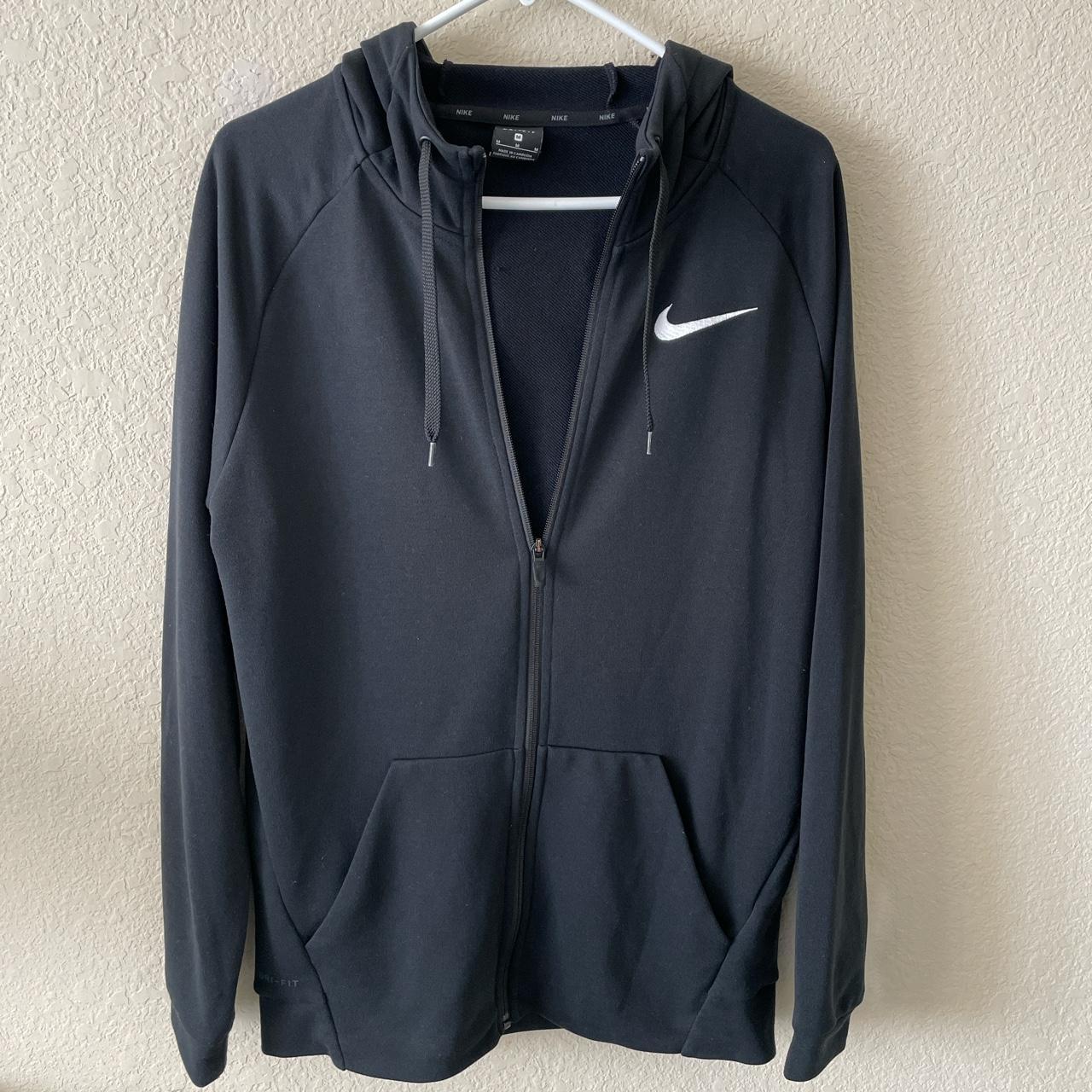 Nike Men's Black Jacket | Depop