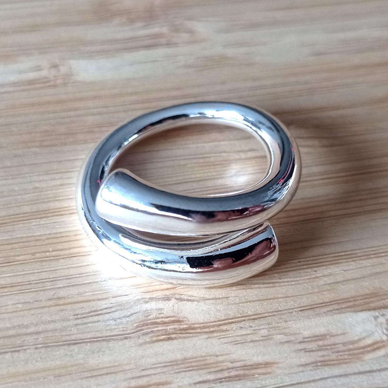 Stunning Shine Spiral 925 Silver Ring Dazzling... - Depop