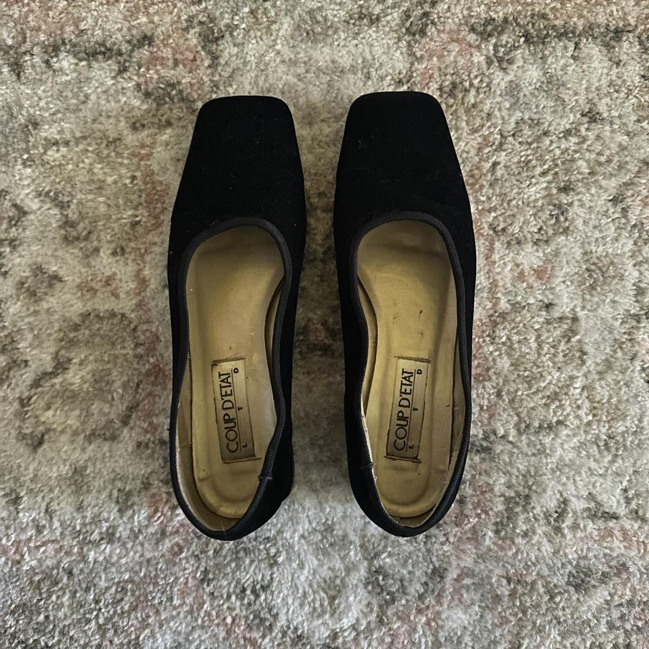 Paloma Wool Women's Black and Cream Ballet-shoes | Depop